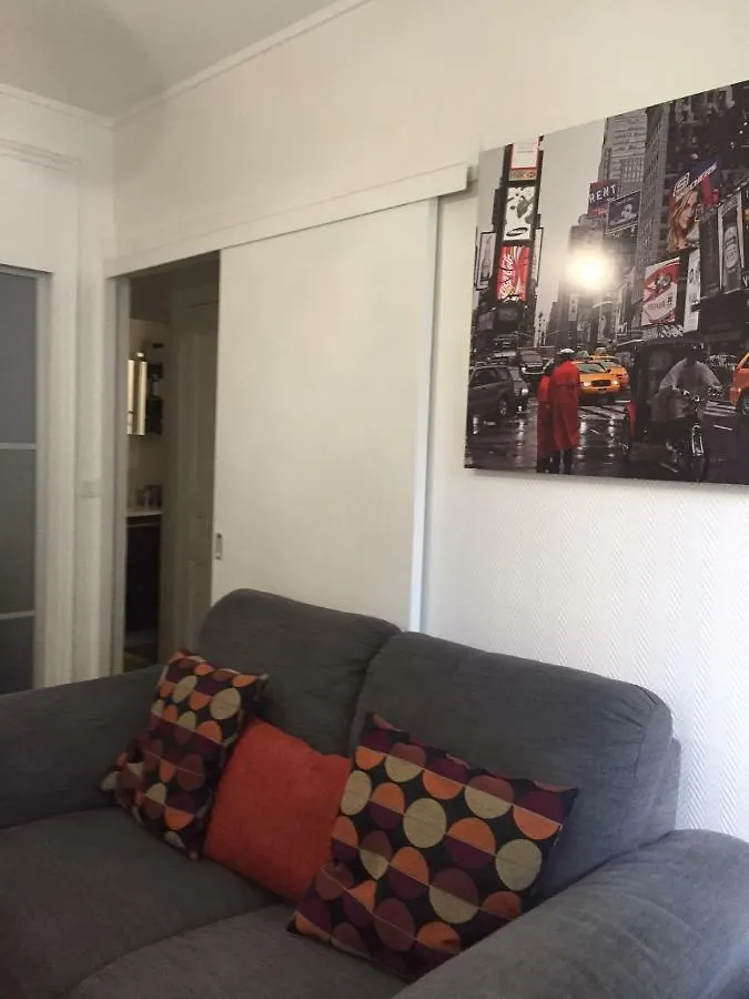 Appartement Le Buffle Noir Montmartre Paris